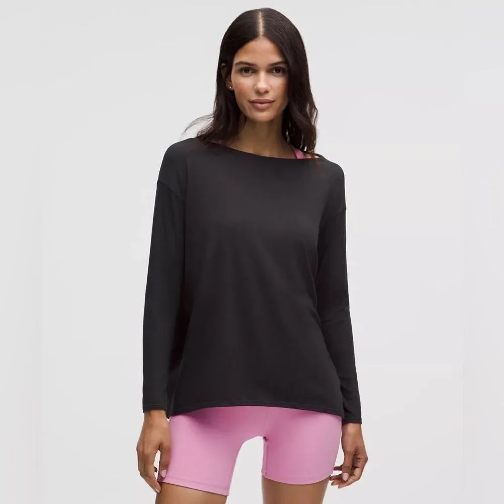 Lululemon NWOT Back in Action Long Sleeve Black 6